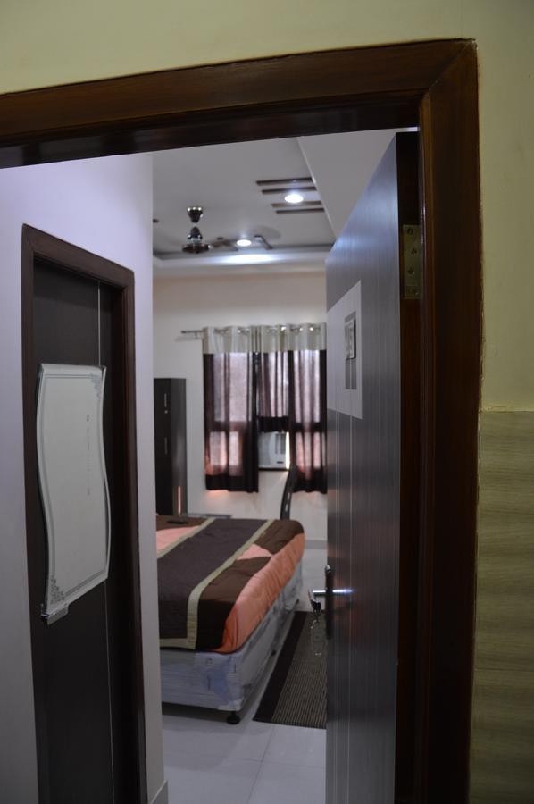 Hotel Galaxy Inn Dźajpur Zewnętrze zdjęcie