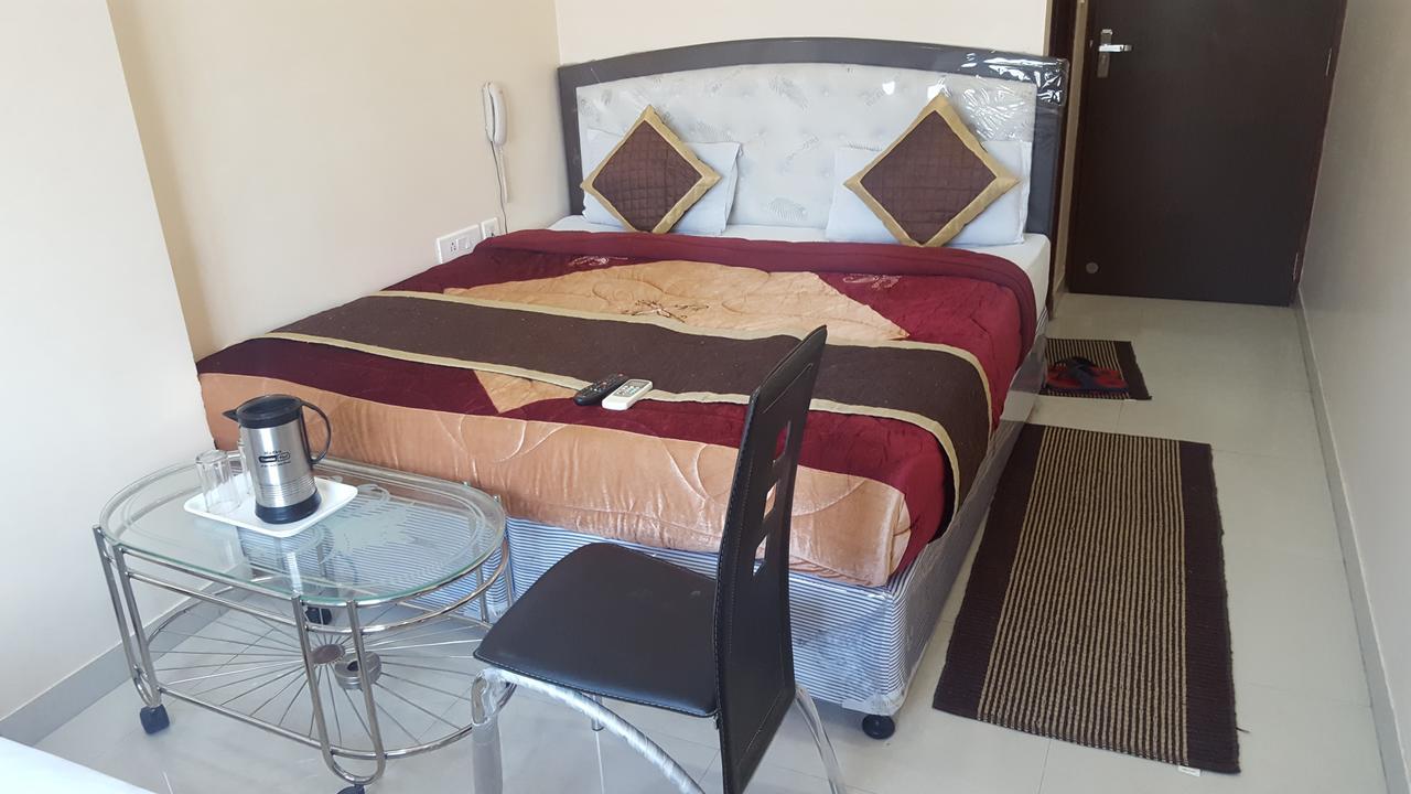 Hotel Galaxy Inn Dźajpur Zewnętrze zdjęcie
